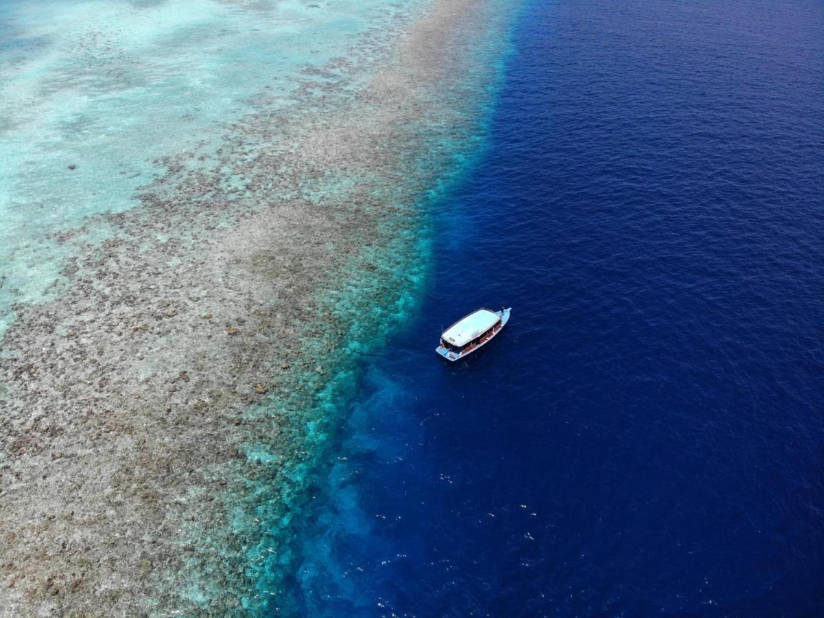 Kiha Beach Hotel Dharavandhoo Eksteriør billede